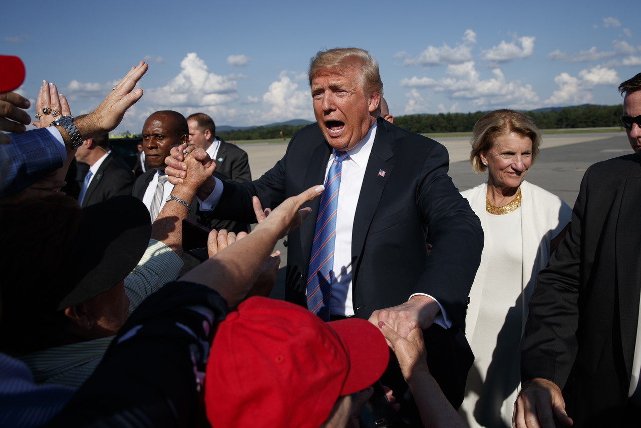 Picture of President Trump arriving at Greenbrier Valley Airport