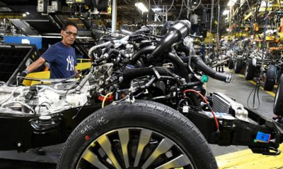 Photo of workers assembling Ford trucks in Kentucky