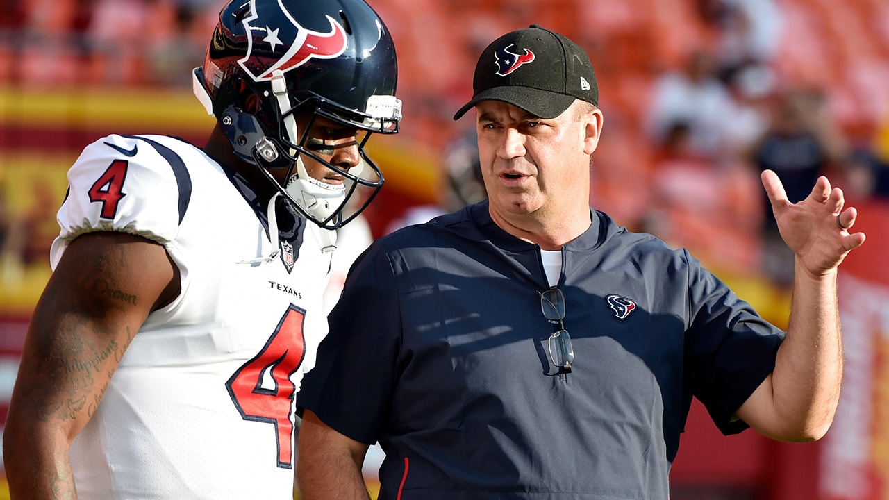 Photo of QB Deshaun Watson and Coach Bill O'Brien