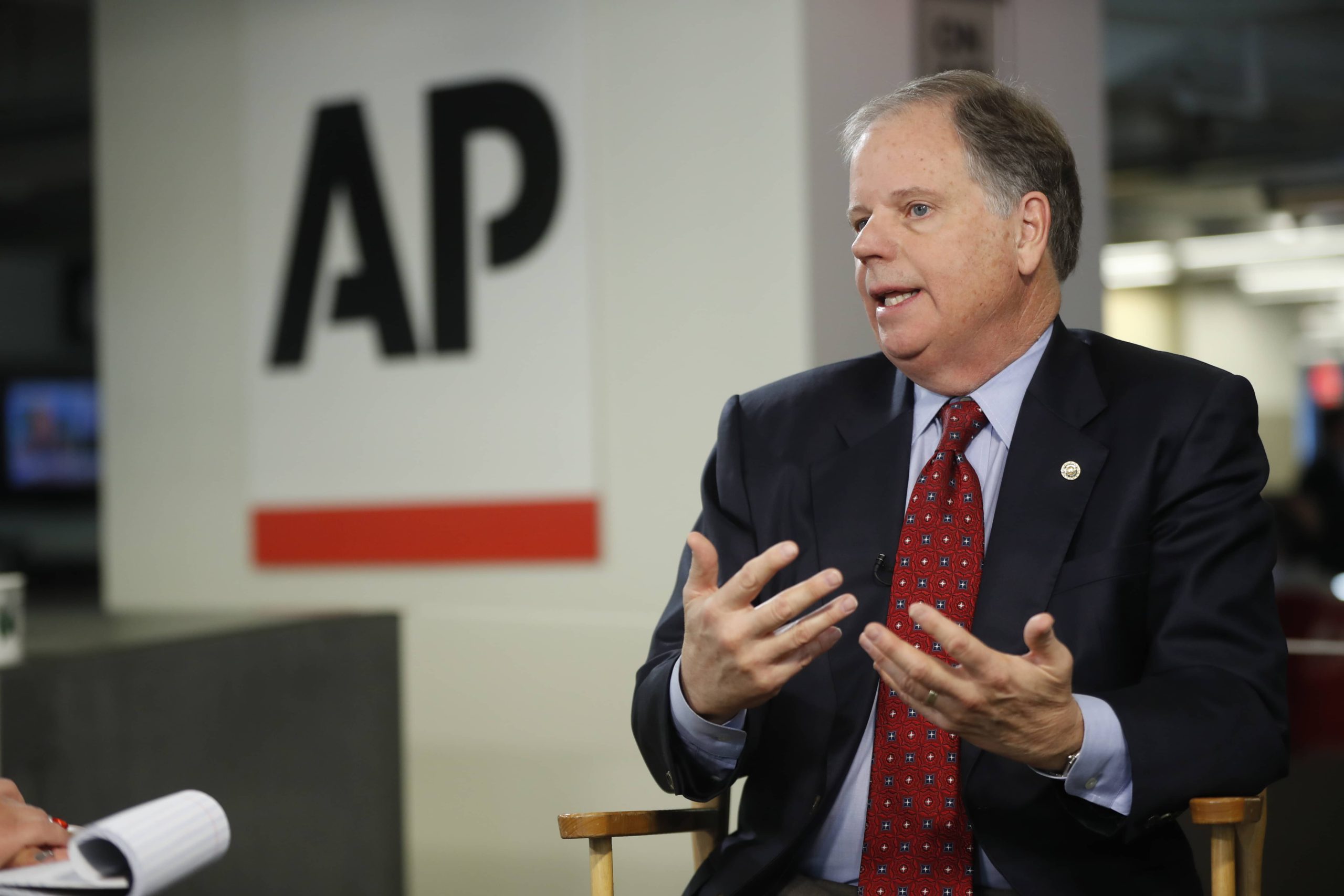 Photo of Sen. Doug Jones