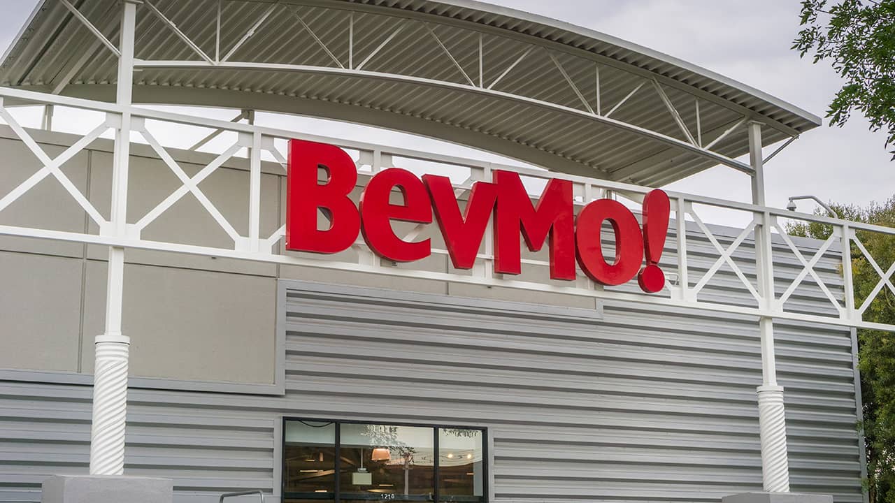 Photo of BevMo! storefront