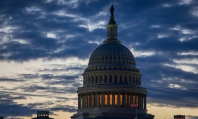 Photo of the US Capitol building at dawn