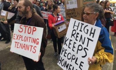 Photo of protesters in Oregon