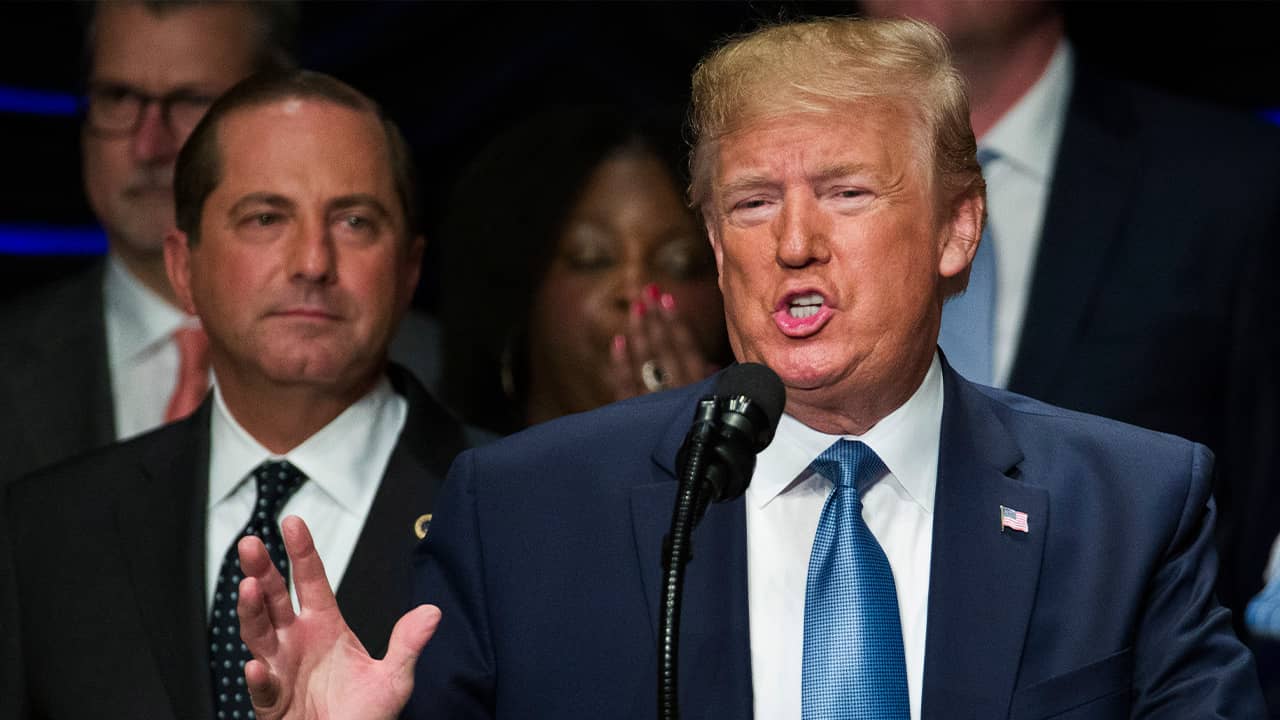 Photo of President Donald Trump and Alex Azar