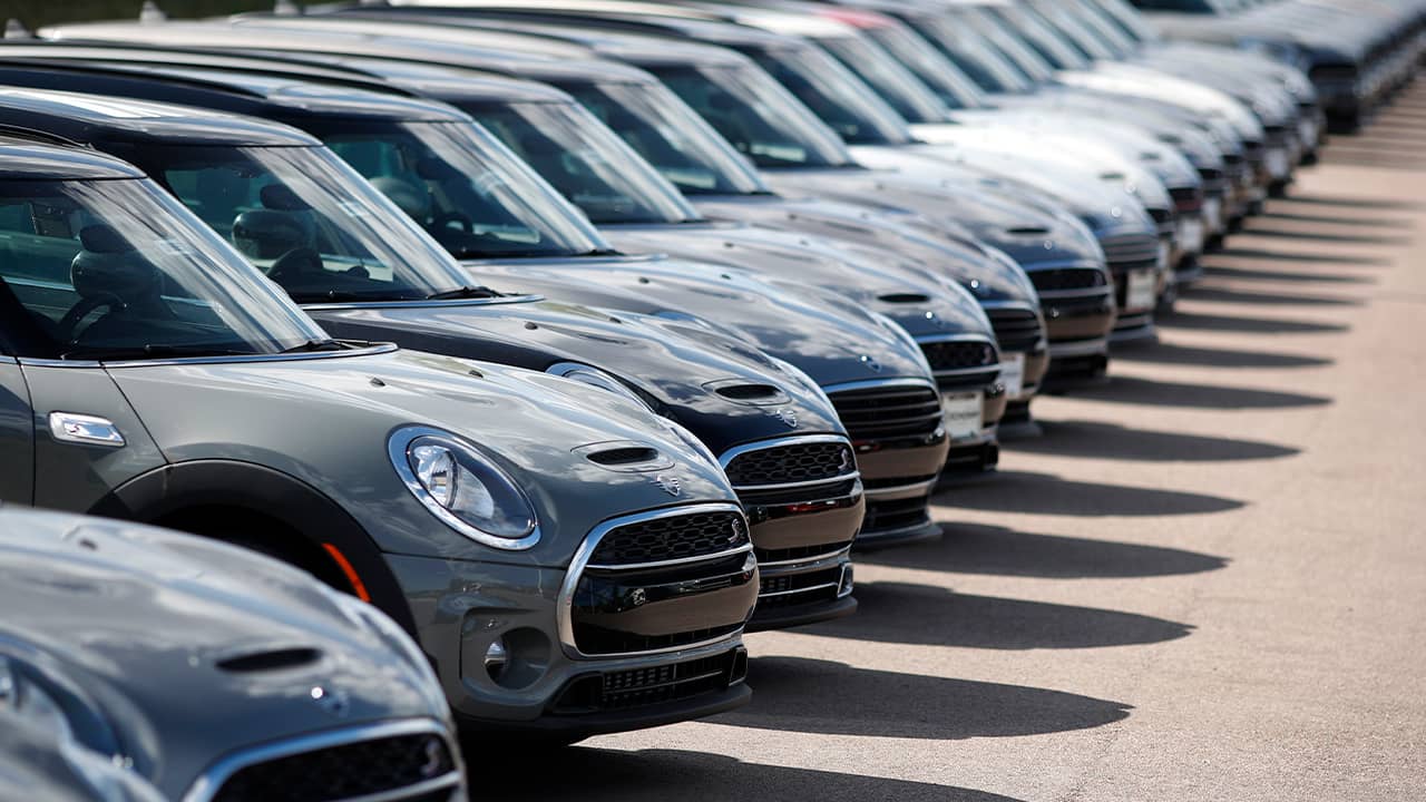 Photo of a row of Clubman sports-utility vehicles