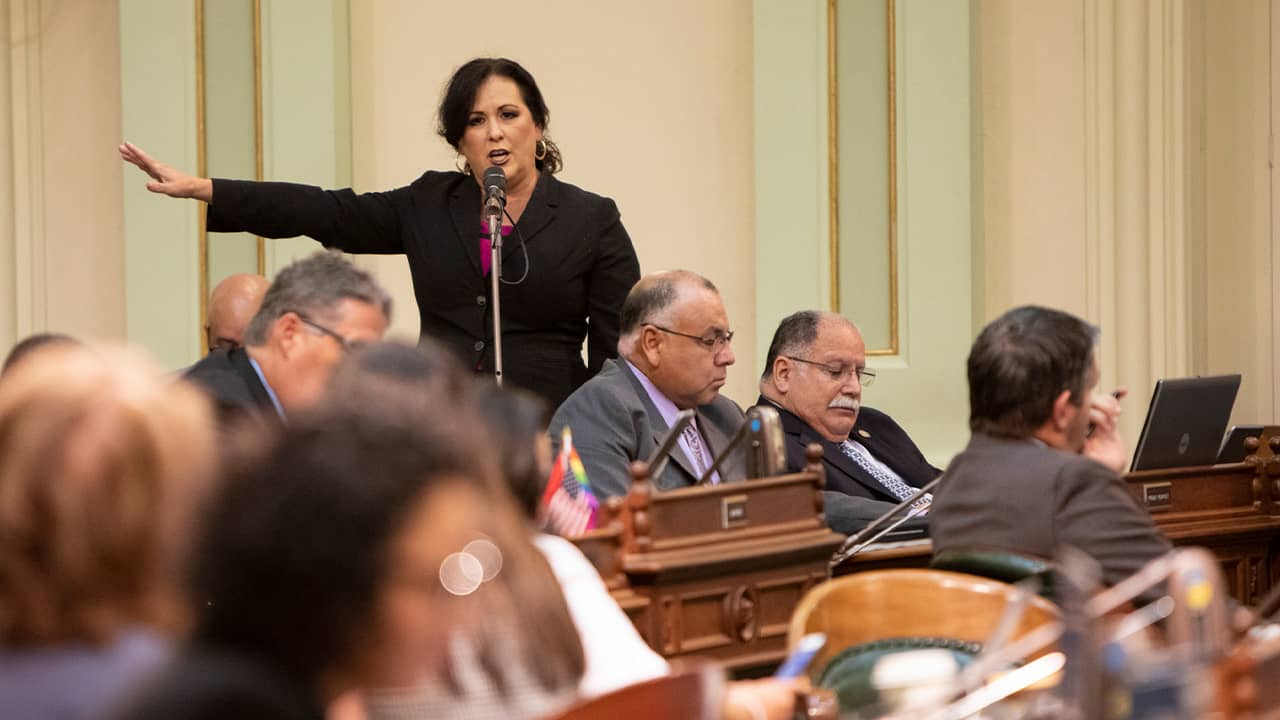 Photo of Lorena Gonzalez
