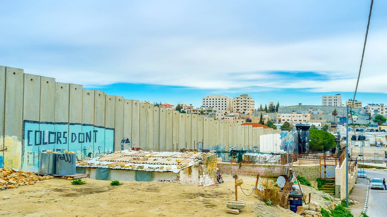 Photo of the separation wall in Bethlehem