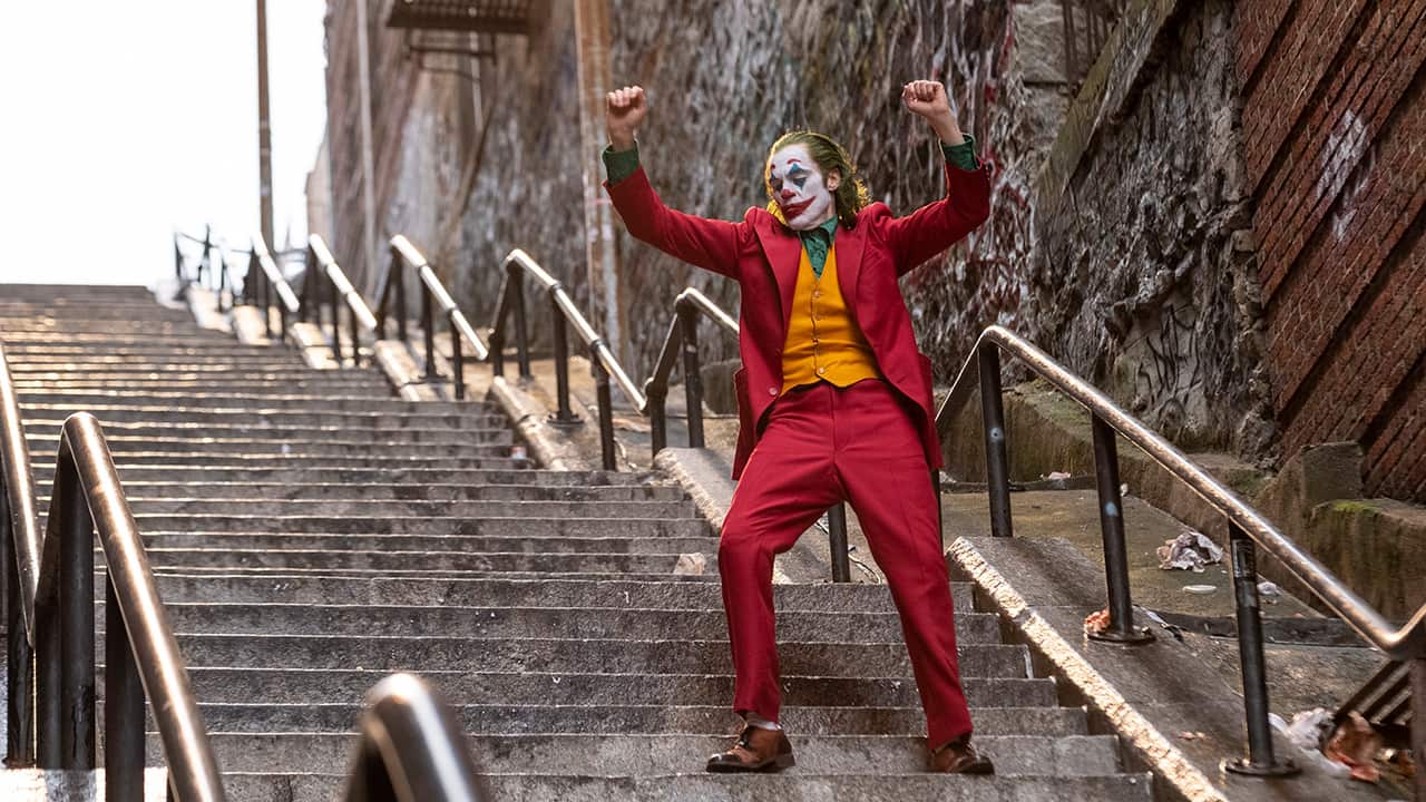 Photo of Joaquin Phoenix as the Joker
