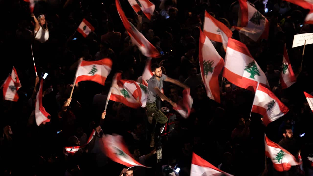 Photo of Lebanese protestors