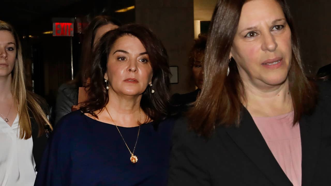 Photo of Annabella Sciorra