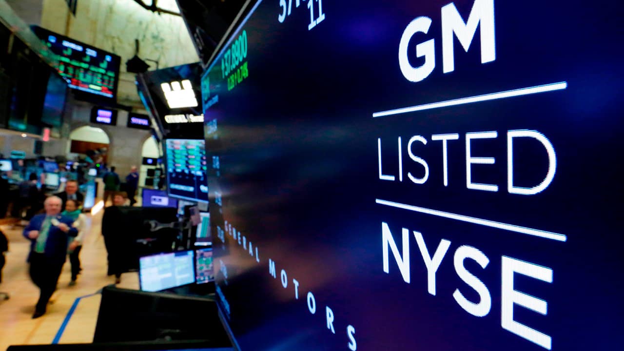 Photo of a logo for General Motors at the New York Stock Exchange