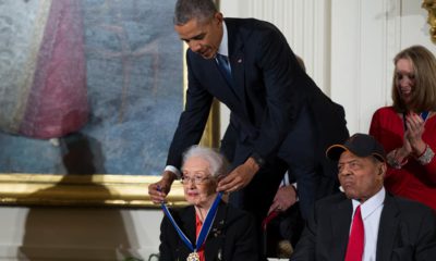 Photo of President Barack Obama presenting the Presidential Medal of Freedom to NASA mathematician Katherine Johnson