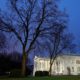 Photo of the White House at night