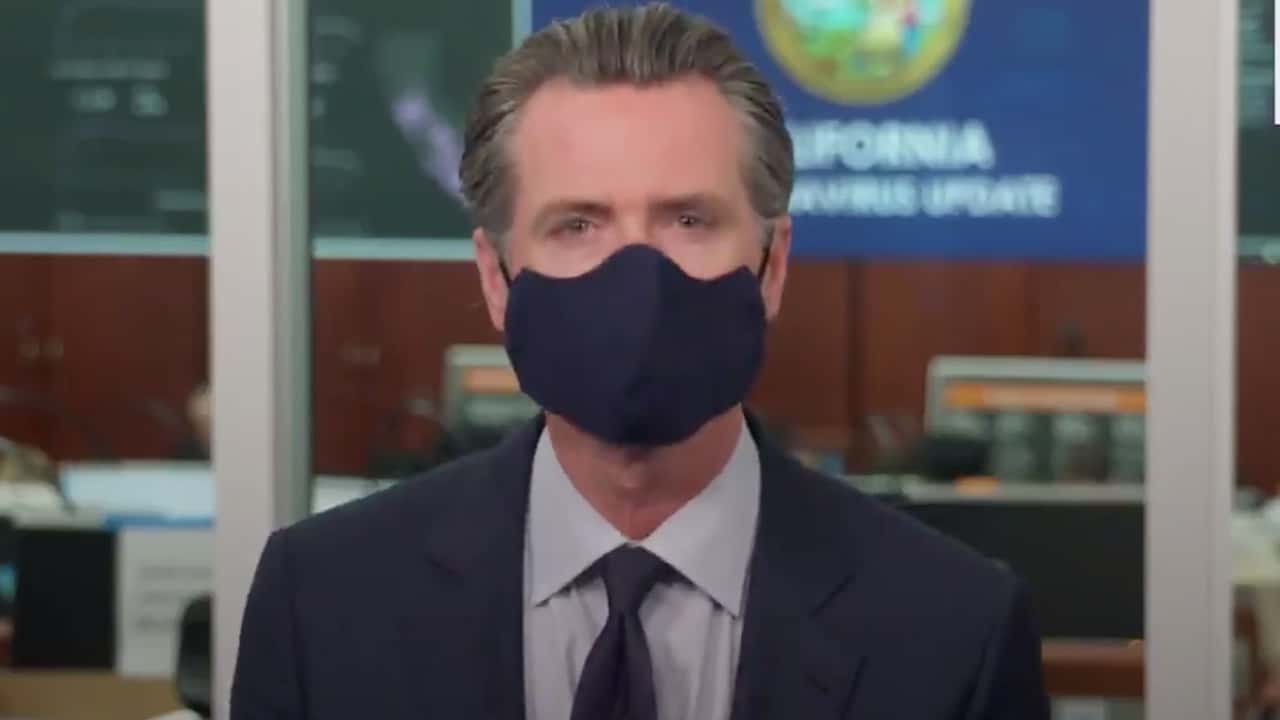 Photo of Gov. Gavin Newsom wearing a mask