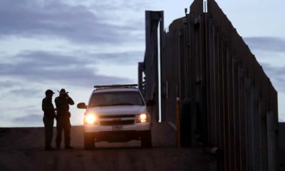 Photo of border patrol agents